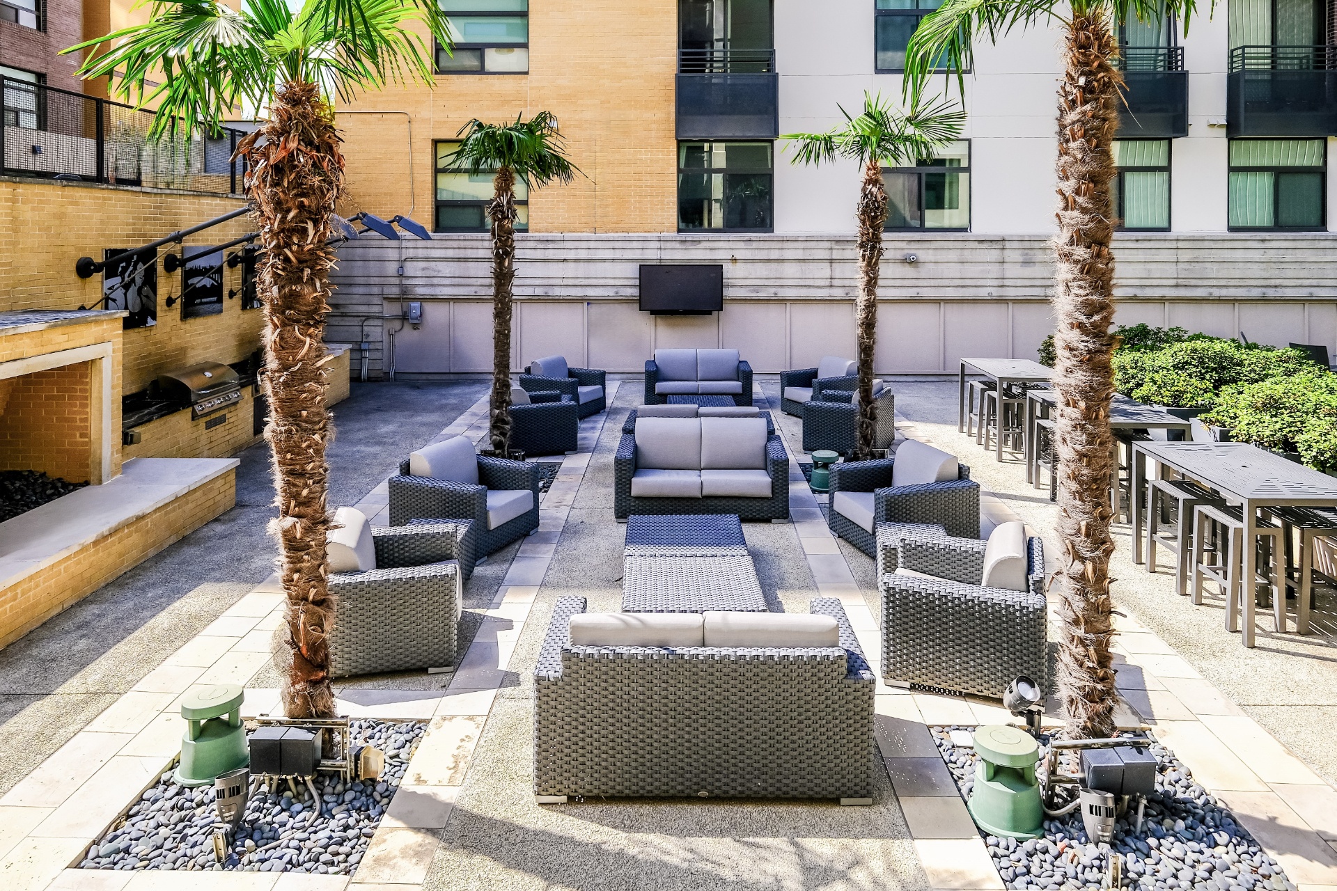 Berkshire Riverview Apartments, 1300 E Riverside Dr, Austin